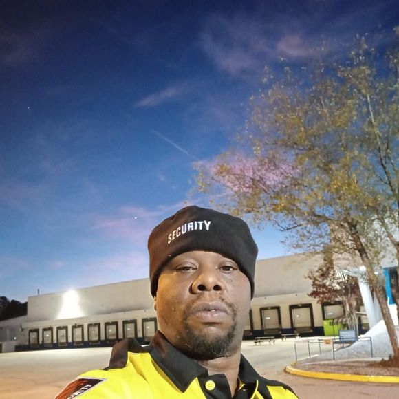 Profile Picture of Juno Adams (@junoadams78) on Poshmark