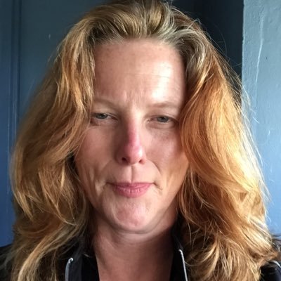 Profile Picture of Joan Crawford (@shelovespeace65) on Twitter