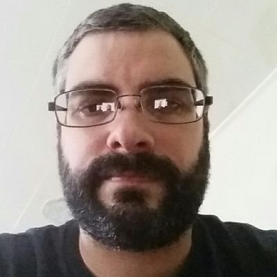 Profile Picture of Michael Schmidt (@IowanPunch) on Twitter
