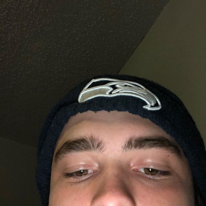 Profile Picture of Caleb Benson (@calebbenson208) on Tiktok
