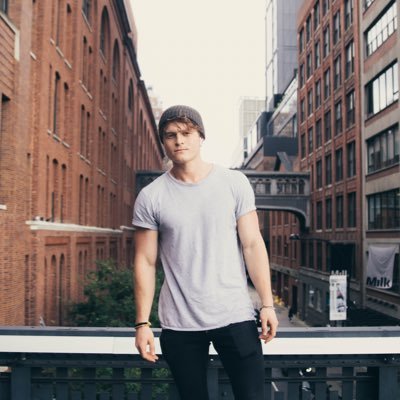 Profile Picture of Daniel Hanks (@wrkguy) on Twitter