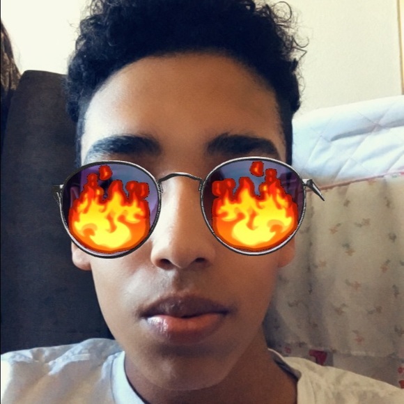 Profile Picture of Tony Arce (@tony649) on Poshmark
