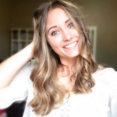 Profile Picture of Sydney Townsend (@syd_townsend17) on Twitter
