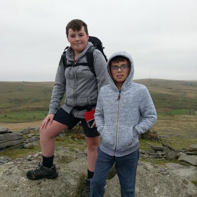 Profile Picture of Max Piper (@Tor_Bagger) on Twitter