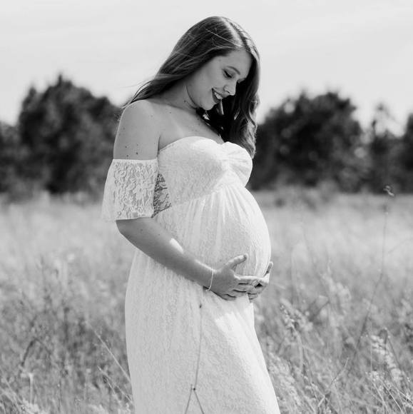 Brooke Schnitker - Poshmark Profile Picture of Brooke Schnitker (@brboo1) on Poshmark