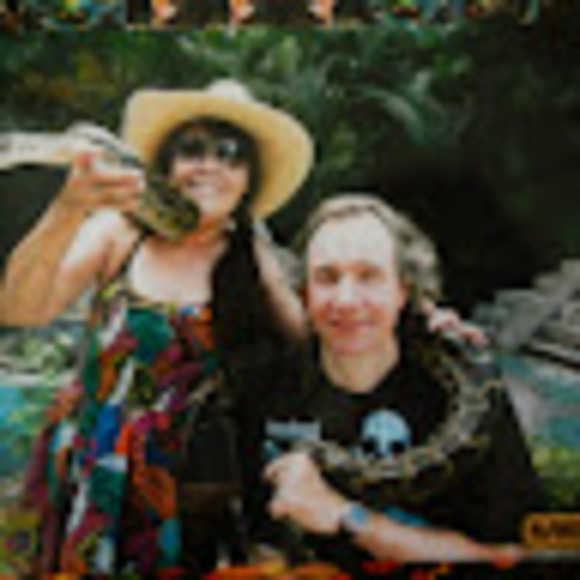 Profile Picture of Carl Reynolds (@carld1964) on Poshmark