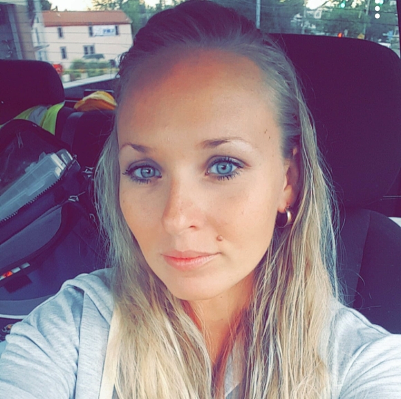 Haley Bloszko - Poshmark Profile Picture of Haley Bloszko (@haleybloszko) on Poshmark