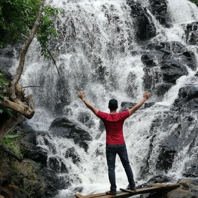 Profile Picture of Adam Vũ (@AdamV34757715) on Twitter