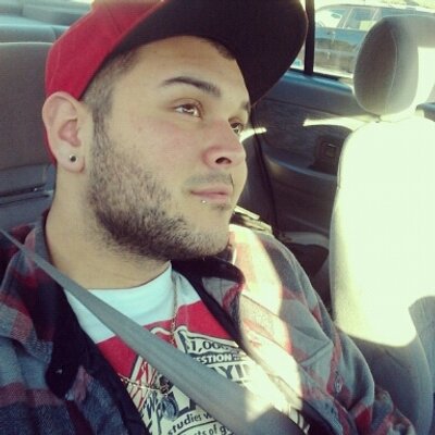 Profile Picture of Raymond R Hoskins (@RayrHoskins) on Twitter