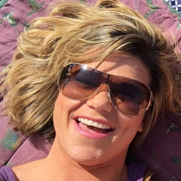 Profile Picture of Danielle Kremer (@dkremer) on Poshmark