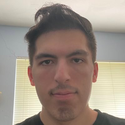 Profile Picture of Bennett Barrera (@Ben10Fantasy) on Twitter