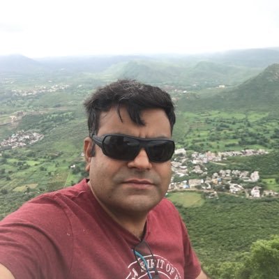 Profile Picture of 𝓓𝓻. 𝓡𝓪𝓴𝓮𝓼𝓱 𝓟𝓪𝓻𝓲𝓴𝓱 (@drrakeshparikh) on Twitter