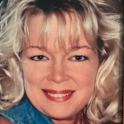 Profile Picture of Angie Schubert (@angieschubert5) on Twitter