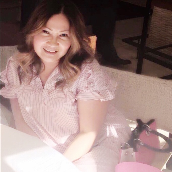 Profile Picture of Nathaly Stuessy (@chris1993252) on Poshmark