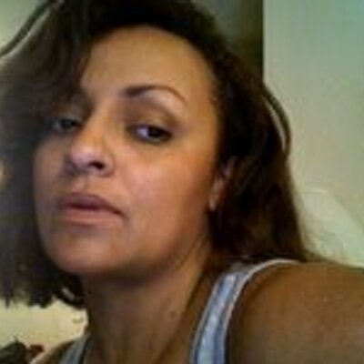 Profile Picture of Jerri Minshall (@Sharen_zop) on Twitter