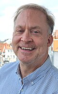 Profile Picture of Robert M. Beachyon Wikipedia