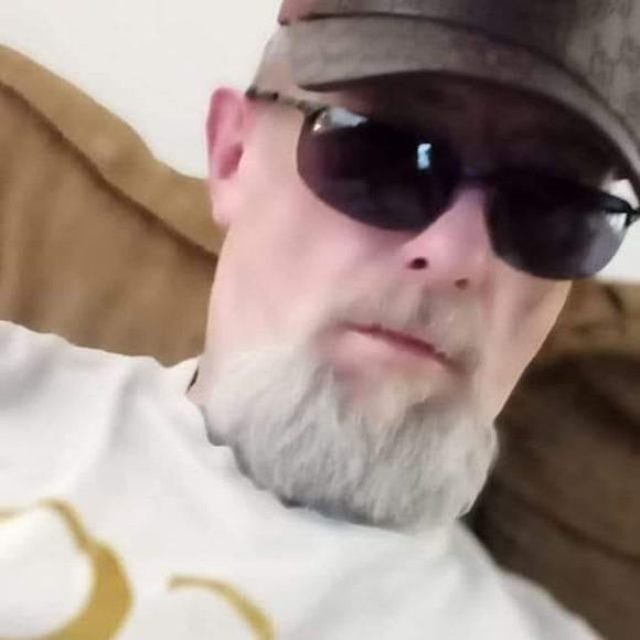 Profile Picture of Arthur James (@arthurjag2022) on Poshmark