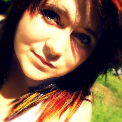 Profile Picture of Mandy Séguin (@maandiie02) on Twitter