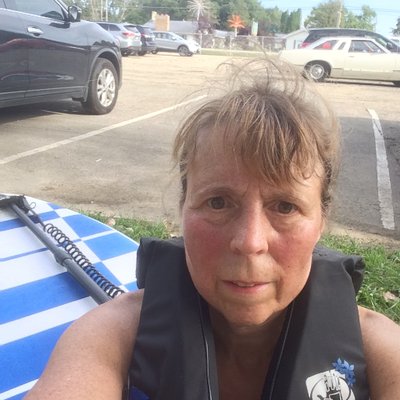 Profile Picture of Lynn Baumgartner (@lynnbaum) on Twitter