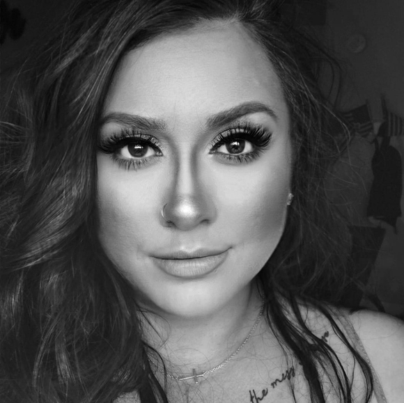 Profile Picture of Alexandrea Martucci (@aspparkside) on Poshmark