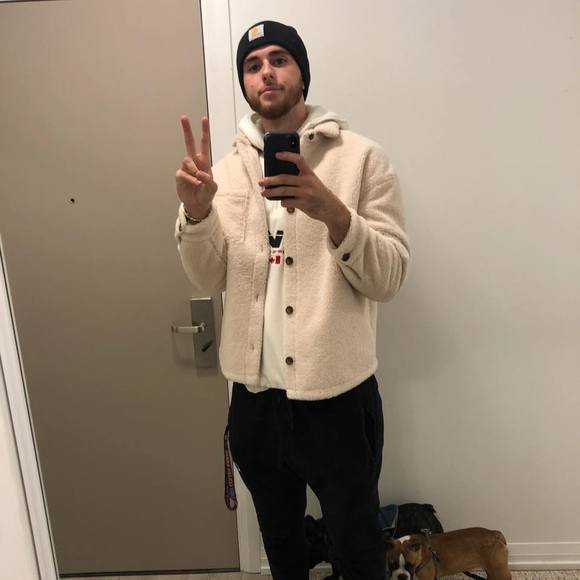 Profile Picture of Adnan Begovic (@adnanbegovic) on Poshmark