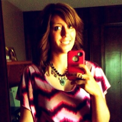 Profile Picture of Amanda Hudgins (@AQHAgurl) on Twitter