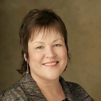 Profile Picture of Marti Roach (@marti-roach) on Quora