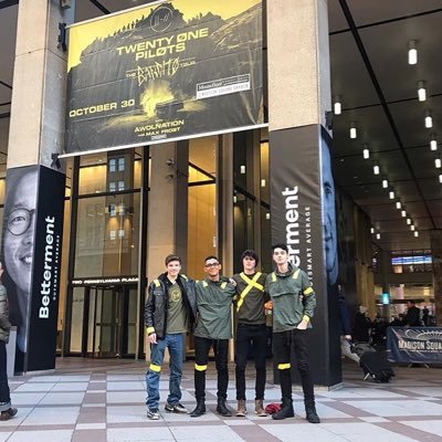 Profile Picture of Chris Coffey (@CaffeineChris11) on Twitter