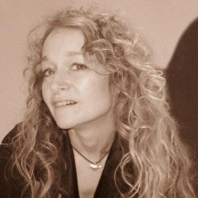 Profile Picture of RABY Catherine (@@RabyMetal) on Twitter