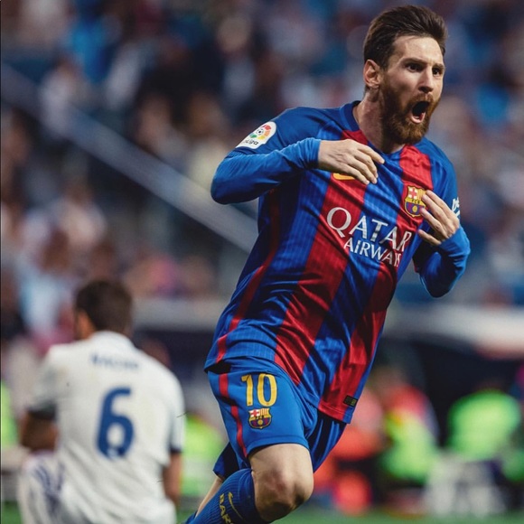 Profile Picture of Peter Ballesteros (@ballesteros612) on Poshmark