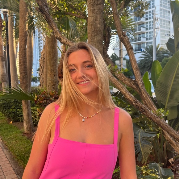 Profile Picture of Meghan Fennessy (@meghanfennessy) on Poshmark