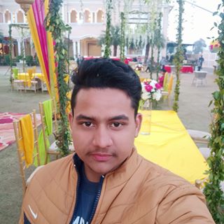 Profile Picture of Akash Bhardwaj (@Akash-Bhardwaj) on Facebook