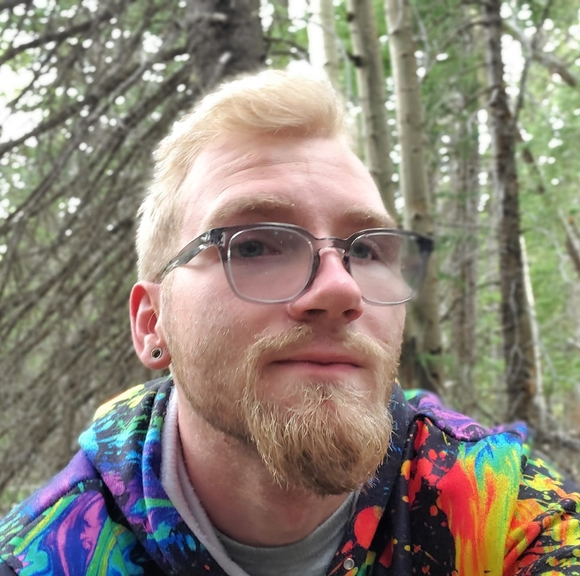 Profile Picture of Damien Roberts (@drob0517) on Poshmark