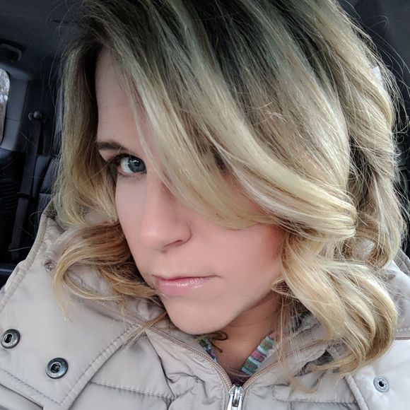 Profile Picture of Susan Bilich (@scooz2) on Poshmark