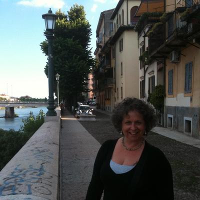 Profile Picture of Kimberly Ayers (@AyersKim) on Twitter