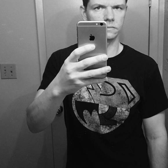 Profile Picture of Paul Mitchell (@pauljm83) on Poshmark