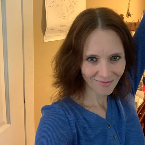 Profile Picture of Billie Chandler (@dukefan78) on Poshmark