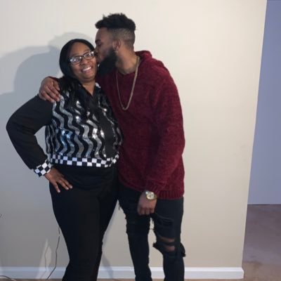 Profile Picture of Carl McCray (@beardoville__) on Twitter