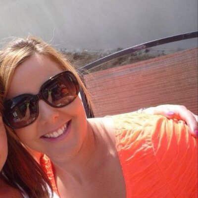 Profile Picture of Angela Turley (@angeturley) on Twitter