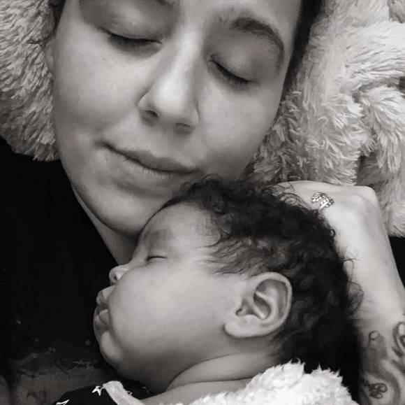 Hilary Hernandez - Poshmark Profile Picture of Hilary Hernandez (@inkyy214) on Poshmark