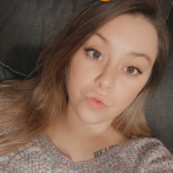 Profile Picture of Kimberly Cooley (@kimberlyrc23) on Poshmark