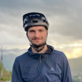 Profile Picture of Chris Hatton (@chrisrjhatton) on Instagram