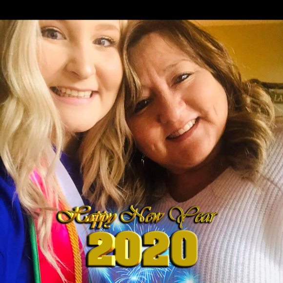 Profile Picture of Meka Strum (@mekahere) on Poshmark