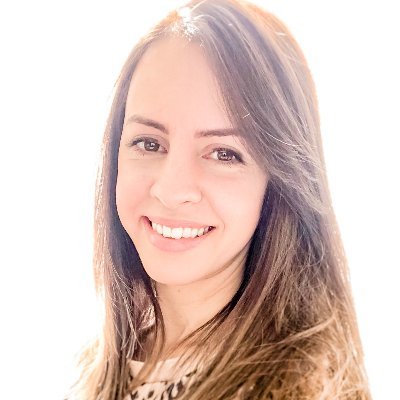 Profile Picture of Rachel Silva-Smith, CGC (@RachelssGC) on Twitter