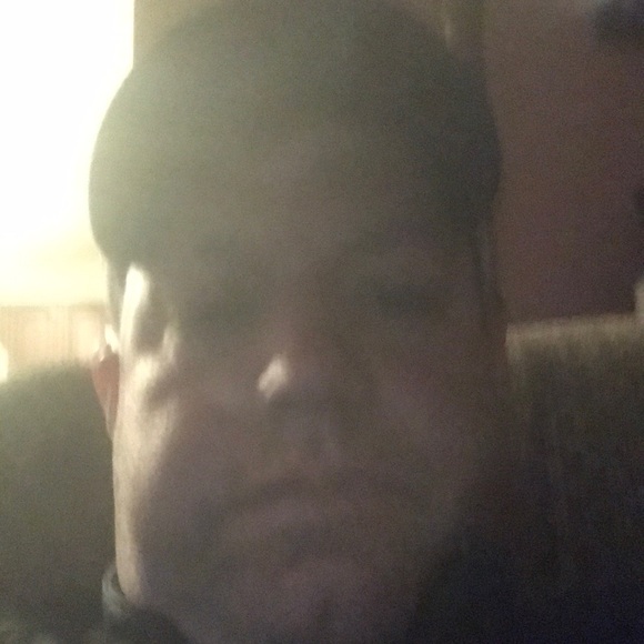 Profile Picture of Matt Fryer (@mattfryer) on Poshmark