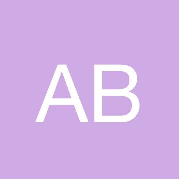 Profile Picture of Allen Benjamin (@benjaminhozrwpq) on Poshmark