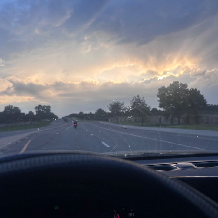 Profile Picture of adrianaleah (@notadrianaleah) on Tiktok