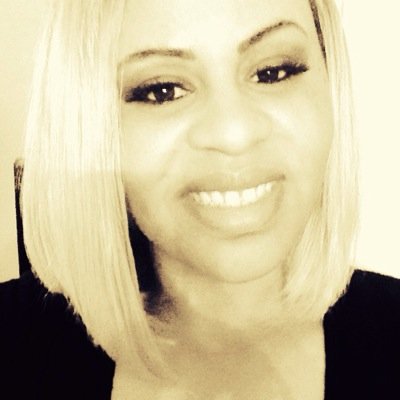 Profile Picture of Caryn Scott (@CarynFolaAdio) on Twitter