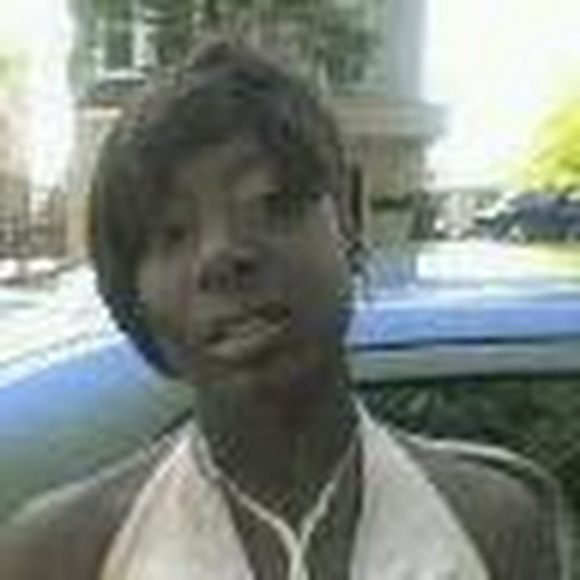 Profile Picture of Hazirah Winbush (@minnie1930) on Poshmark