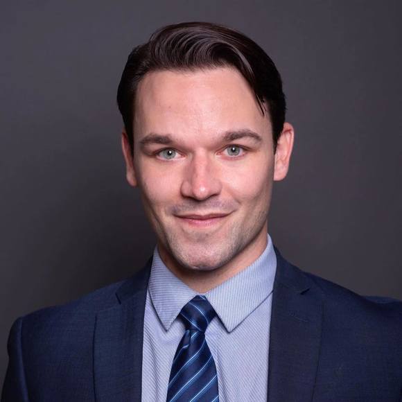 Profile Picture of Michael Pietruszewski (@michaelpietrusz) on Poshmark